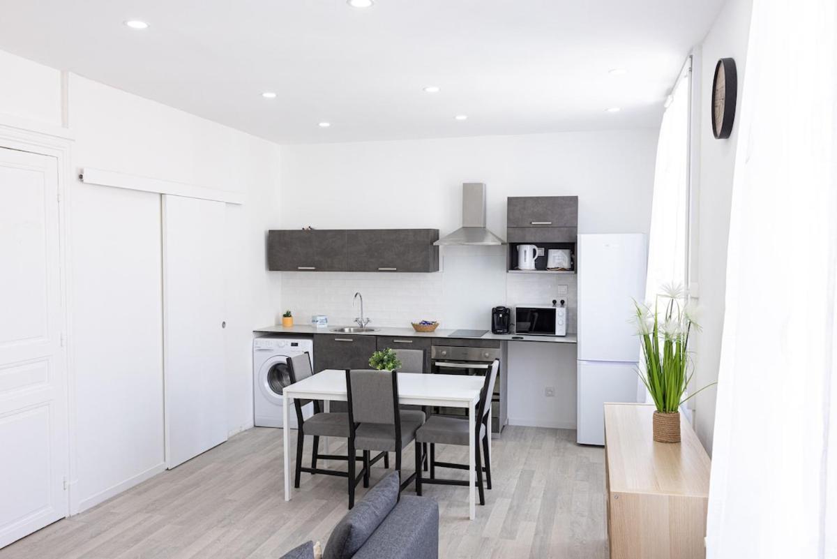 Le 29 - Emplacement Ideal Pour Ce T2 Epernay Bagian luar foto